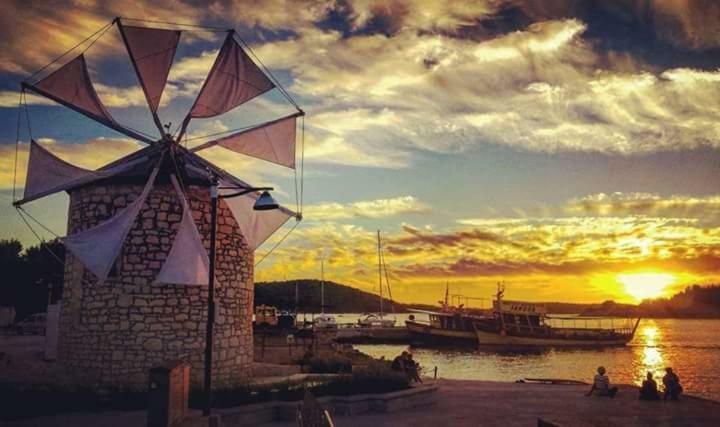 Ellmar Διαμέρισμα Μεντουλίν Εξωτερικό φωτογραφία