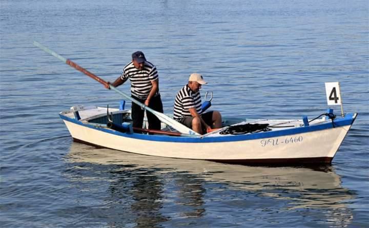 Ellmar Διαμέρισμα Μεντουλίν Εξωτερικό φωτογραφία